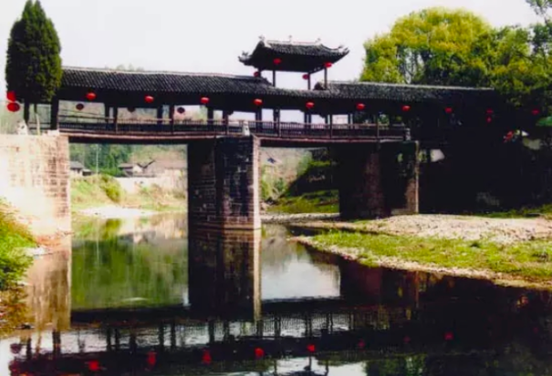 【HEF黨建小課堂100講】第五十七講：“兩把菜刀鬧革命”，他的家族，為革命犧牲數百人……(圖9)