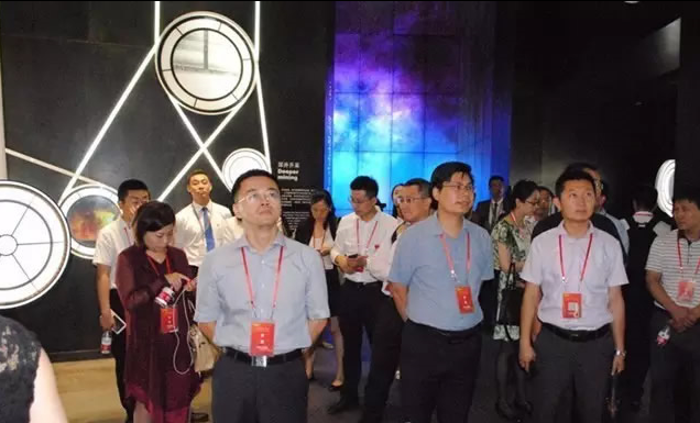 總部企業開放日——走進漢能集團總部(圖2) 總部企業開放日——走進漢能集團總部(圖2)