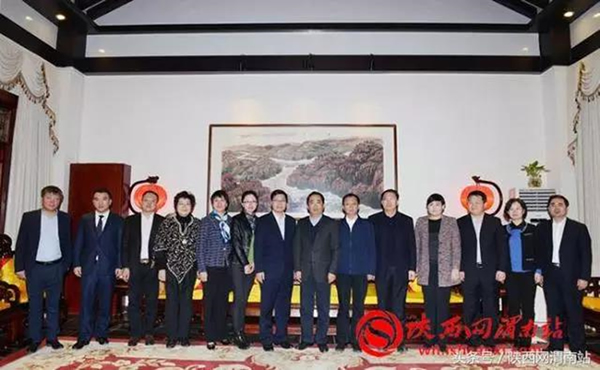 北京市朝陽區(qū)總部企業(yè)聯(lián)合會(huì)應(yīng)邀赴陜西渭南進(jìn)行商務(wù)考察(圖2) 北京市朝陽區(qū)總部企業(yè)聯(lián)合會(huì)應(yīng)邀赴陜西渭南進(jìn)行商務(wù)考察(圖2)