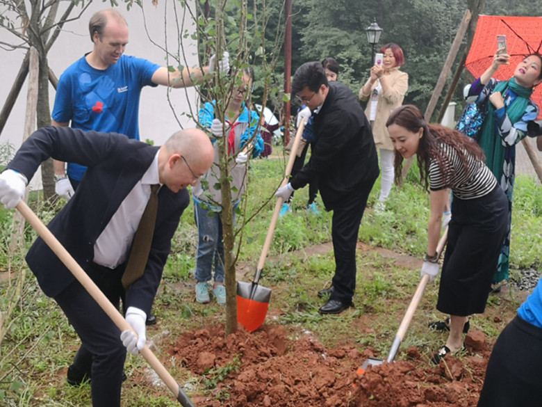 太古地產愛心傳遞助建美麗鄉村，引領總部企業公益事業可持續發展(圖5)