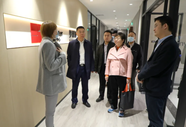 總部企業動態 | 深創投集團領導走訪調研中關村朝陽國際創投集聚區(圖2) 圖片